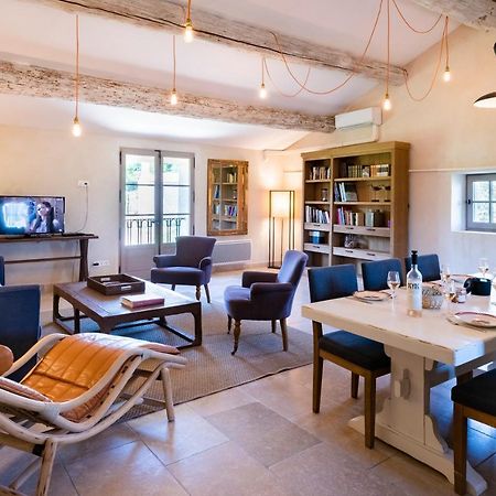 佩尔度假屋 Robion en Luberon 外观 照片
