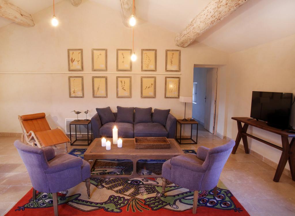 佩尔度假屋 Robion en Luberon 客房 照片